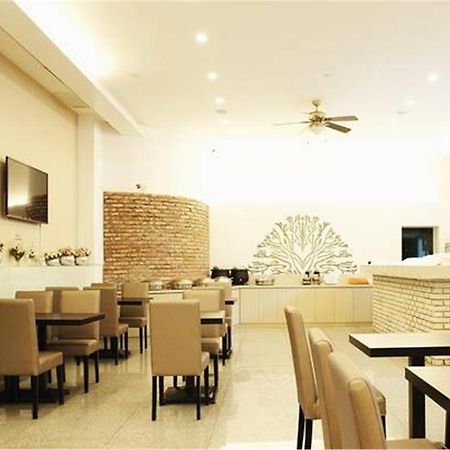 Ji Hotel Shanghai Lujiazui Екстер'єр фото
