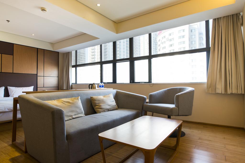 Ji Hotel Shanghai Lujiazui Екстер'єр фото
