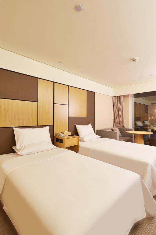 Ji Hotel Shanghai Lujiazui Екстер'єр фото