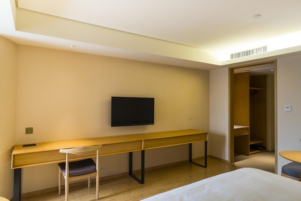 Ji Hotel Shanghai Lujiazui Екстер'єр фото